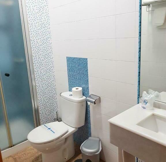 标准单人间, Plaza Escribano