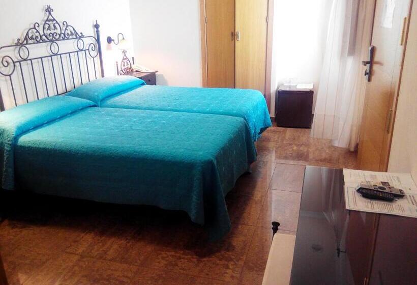 标准间, Plaza Escribano