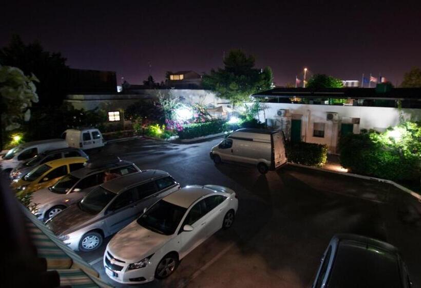 חדר סטנדרט לארבעה, Residence Nemo