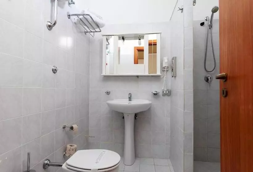 اتاق راحتی یک تخته, Residence Nemo