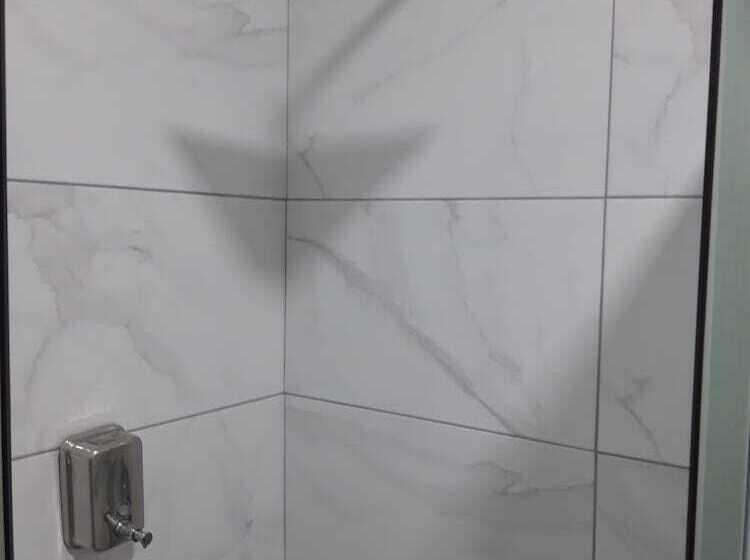 اتاق استاندارد سه نفره, Vila Silia