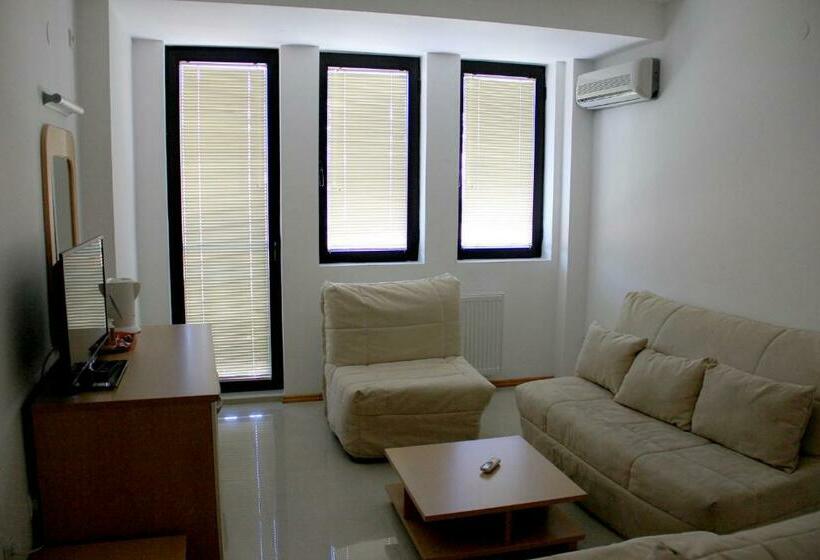 مجموعه ویستا شهر, Villa Kale