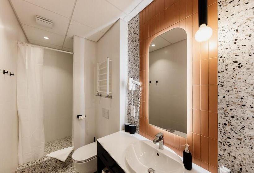 سوییت جونیور, Wolmar