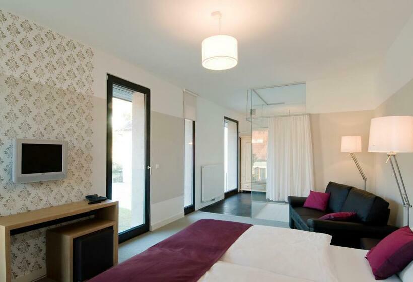 חדר קומפורט, Zur Schonenburg