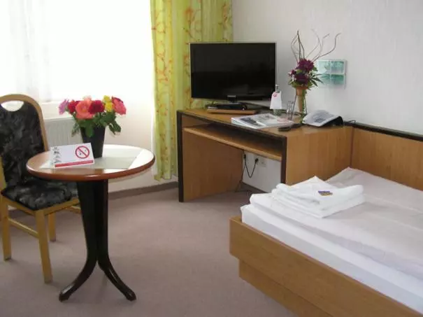 スタンダードシングルルーム, Waldhotel Seelow