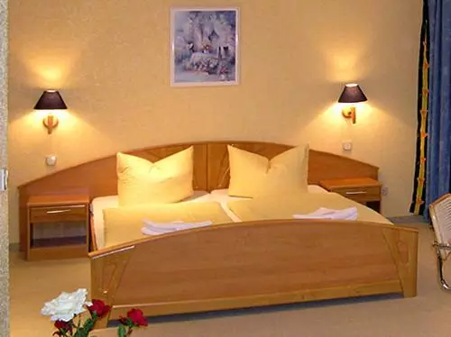 スタンダードトリプルルーム, Waldhotel Seelow