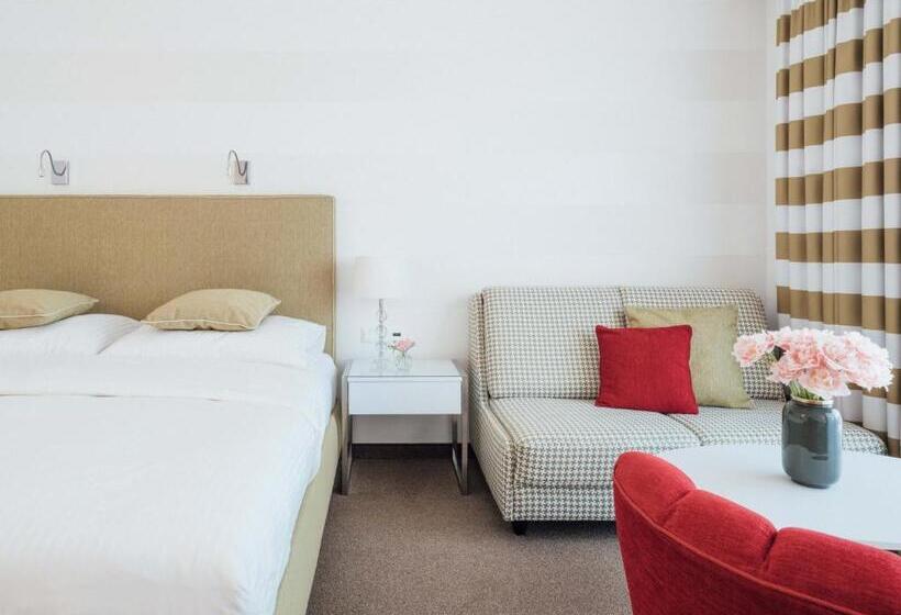 اتاق لوکس با بالکن, Werzers Hotel Resort Pörtschach