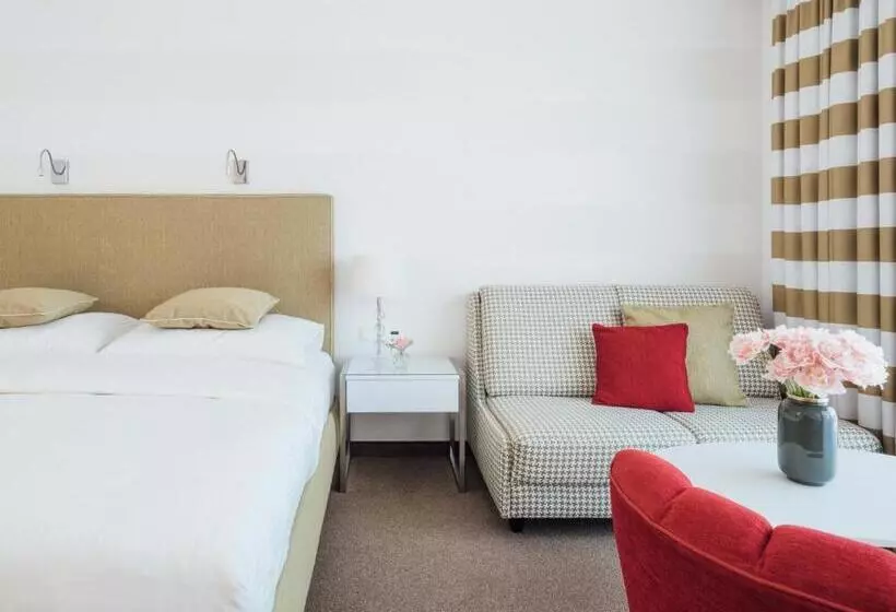 バルコニー付きデラックスルーム, Werzers Hotel Resort Pörtschach