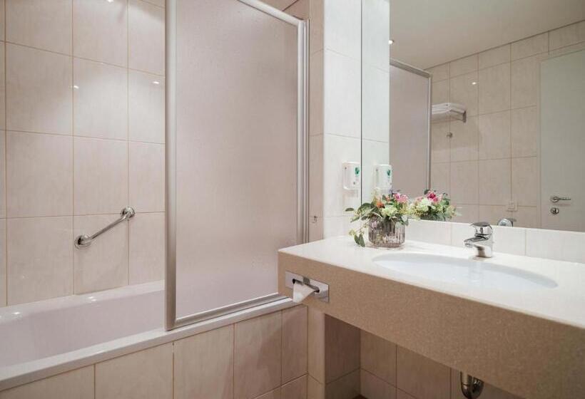 اتاق لوکس با بالکن, Werzers Hotel Resort Pörtschach