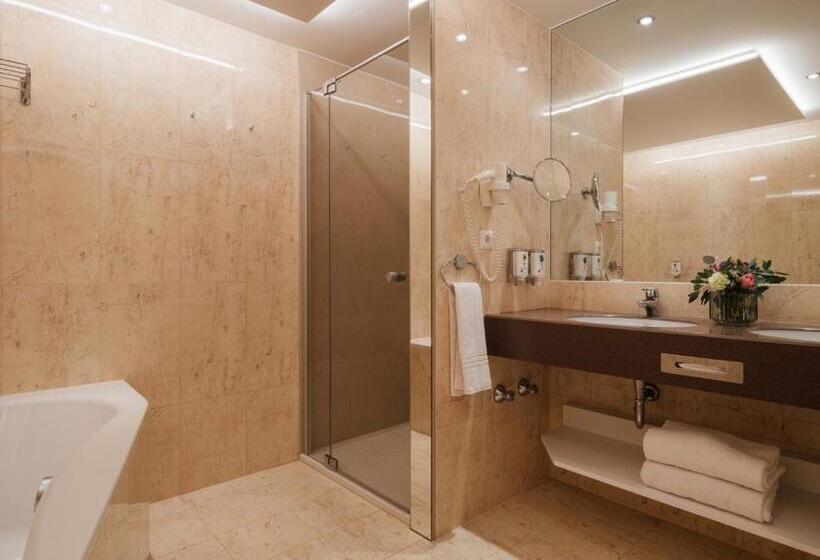 سوییت, Werzers Hotel Resort Pörtschach