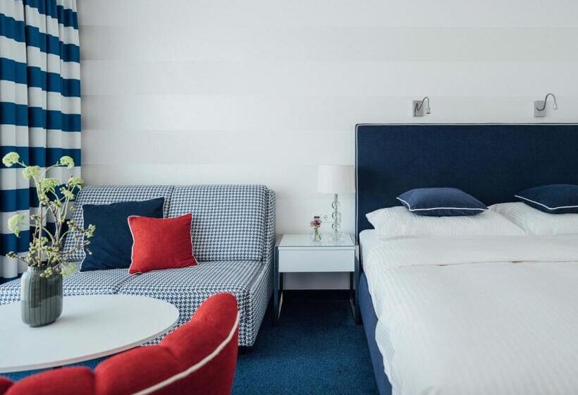 Номер Deluxe Вид на Озеро, Werzers Hotel Resort Pörtschach