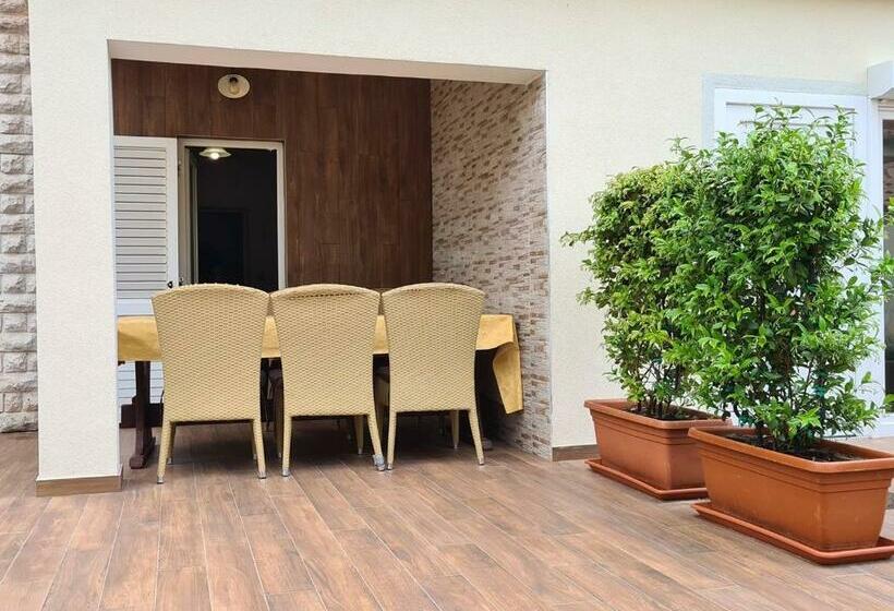 Апартаменты 1 Спальня с Террасой, Apartments And Rooms With Parking Space Porec   6917