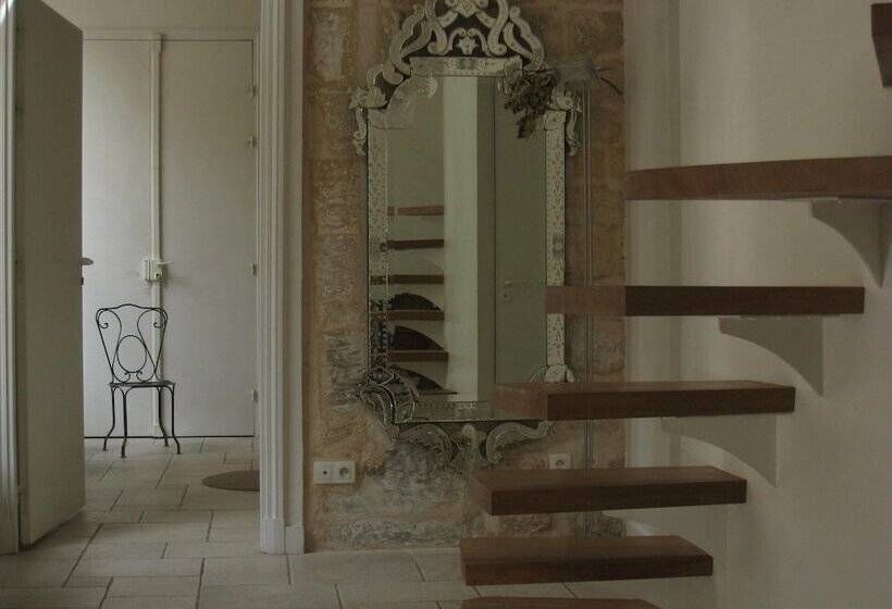 اتاق خانوادگی, Boutique Hotel De La Place Des Vosges