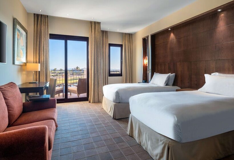 اتاق سوپریور با چشم‌انداز, Doubletree By Hilton La Torre Golf & Spa Resort