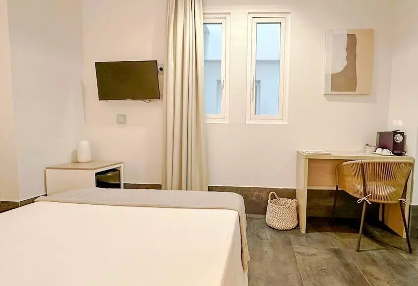 Standard-huone, El Coso