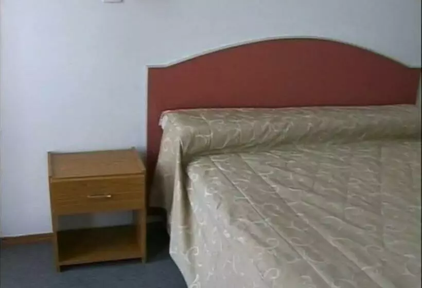 Standardzimmer, Fantilli