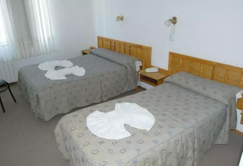 3-Bett-Standardzimmer, Fantilli