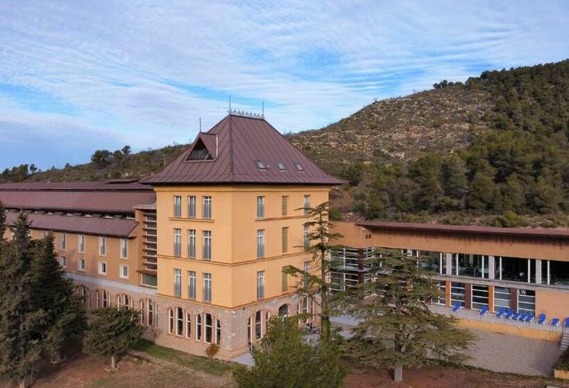 חדר קלאסי לשלושה, Iberik Rocallaura Balneari