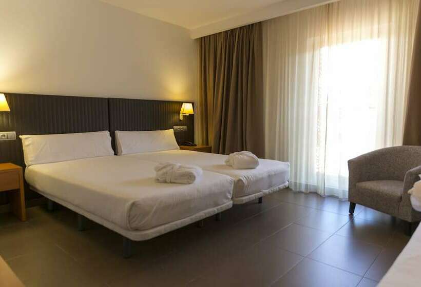 חדר סטנדרט עם כניסה לספא, Iberik Rocallaura Balneari