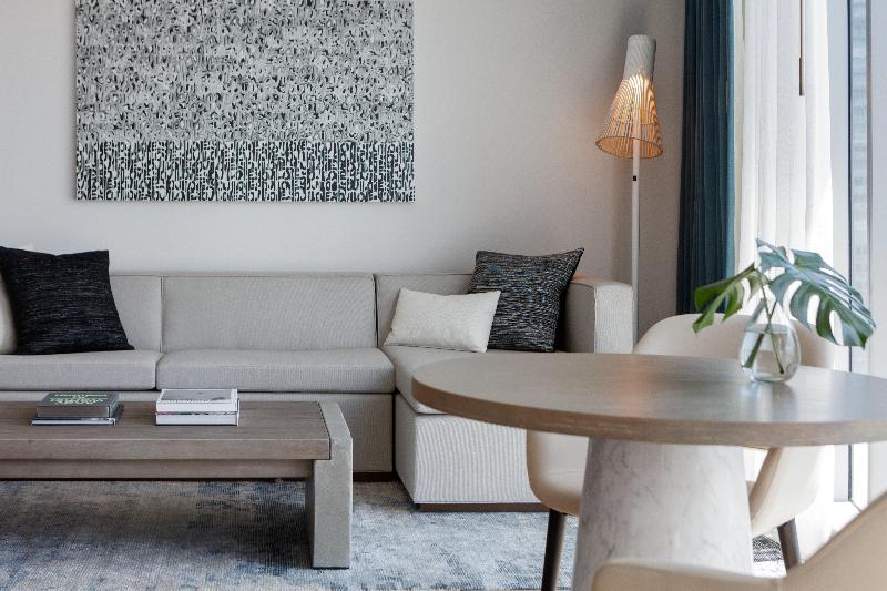 סוויטת ג'וניור נוף לעיר, Kimpton Epic Hotel, An Ihg