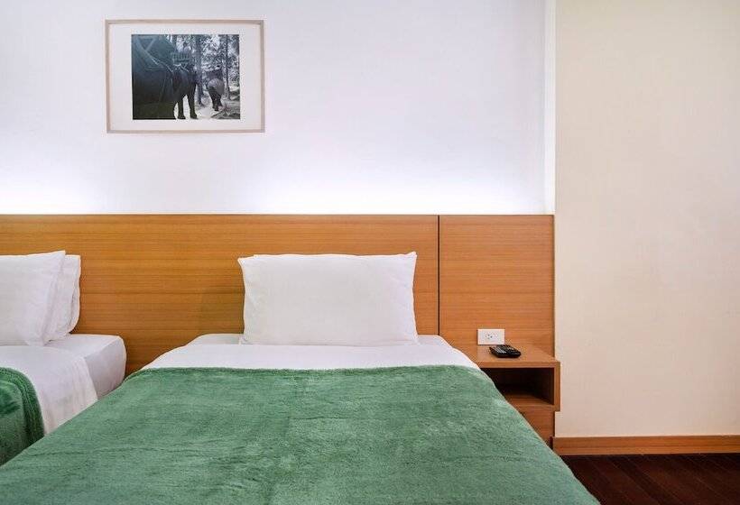 اتاق لوکس, P2 Boutique