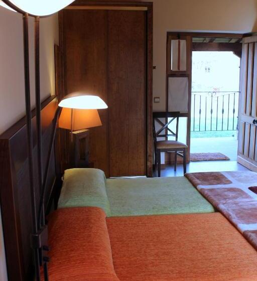 スタンダードトリプルルーム, Las Fontaninas