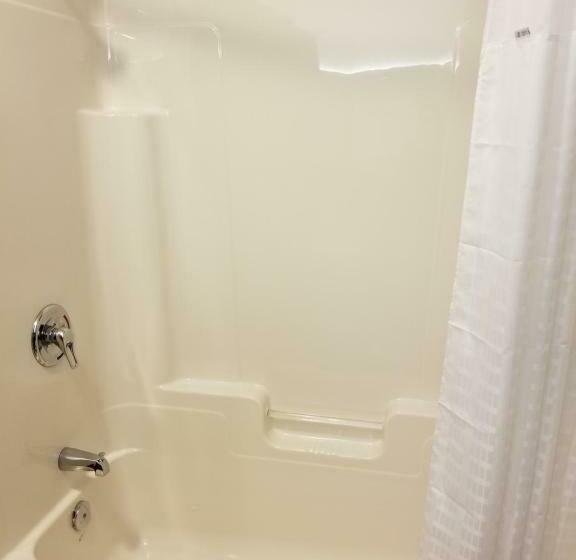 스탠다드 룸 킹사이즈 침대, Super 8 By Wyndham Lachenaie/terrebonne