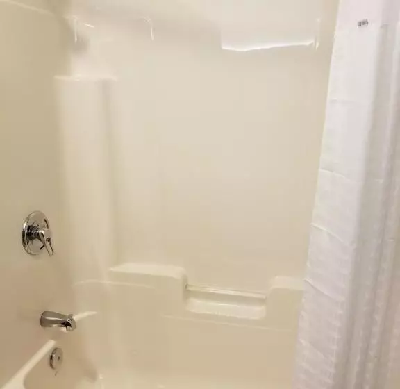 Standard-huone, Super 8 By Wyndham Lachenaie/terrebonne