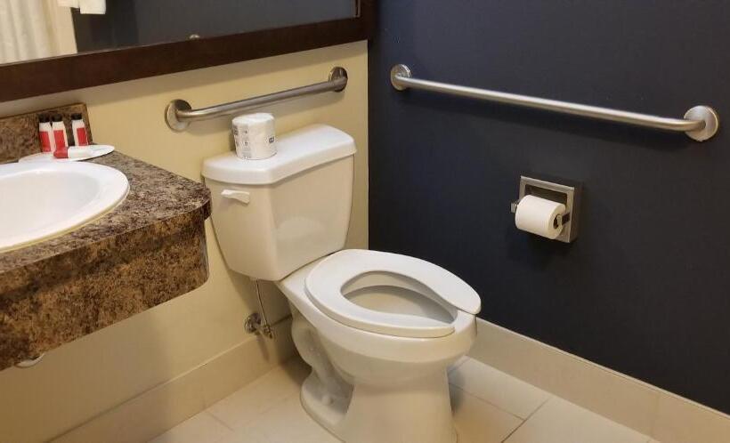 장애인을 위한 스탠다드 룸, Super 8 By Wyndham Lachenaie/terrebonne