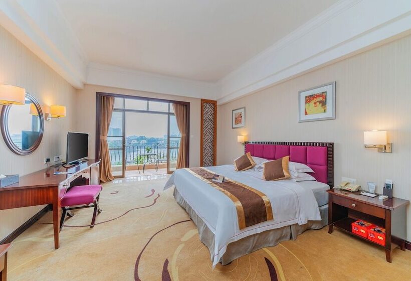 جناح سوبيريور, Yang Jiang Country Garden Phoenix