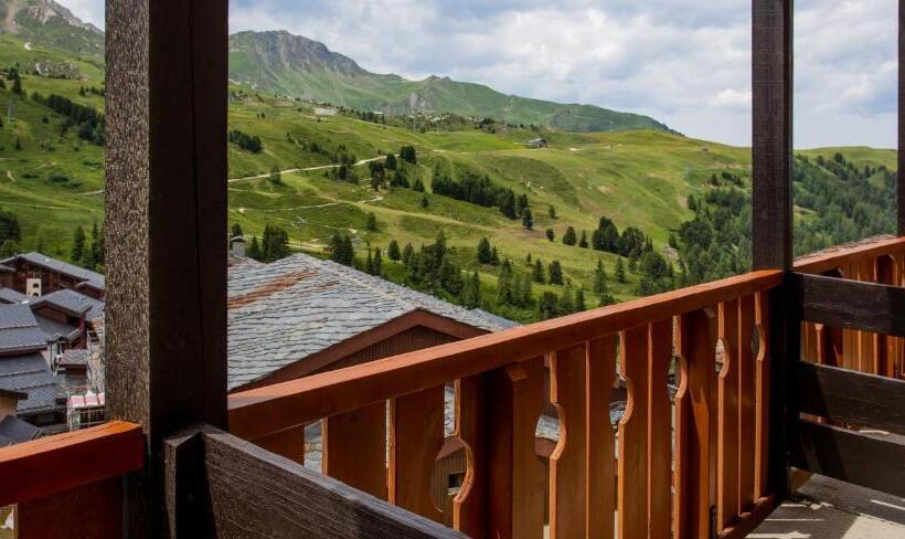 1 Bedroom Apartment Mountain View, Résidence Pierre & Vacances Les Constellations