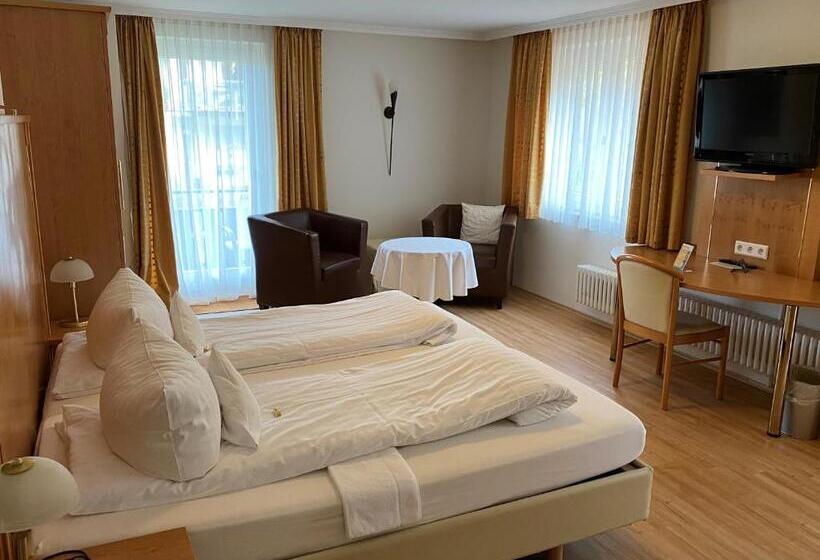 가든 전망 주니어 스위트, Wellnesshotel Rothfuß Mit Spa Und 2 Schwimmbädern