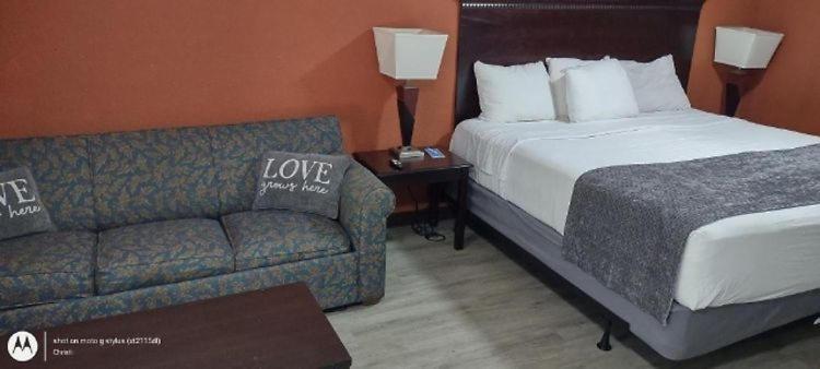 إستوديو قياسى سرير كينج, Ayas Blossoms Inn