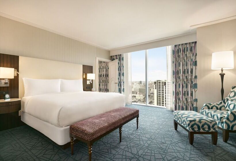 스위트, Fairmont Austin Gold Experience