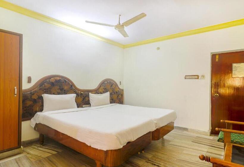 Трехместный Номер Классика, Viceroy Inn