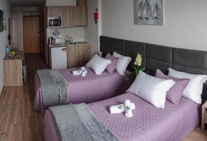 Номер Стандарт Вид на Море, Nereida