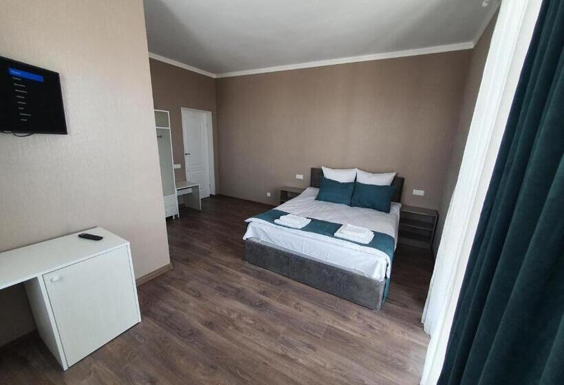 اتاق استاندارد, Tsaghkunk Chef House