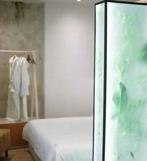 سوئیت با بالکن, Boulevard Boutique Apart