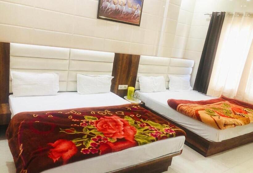 ファミリールーム, Jasneet Homestay