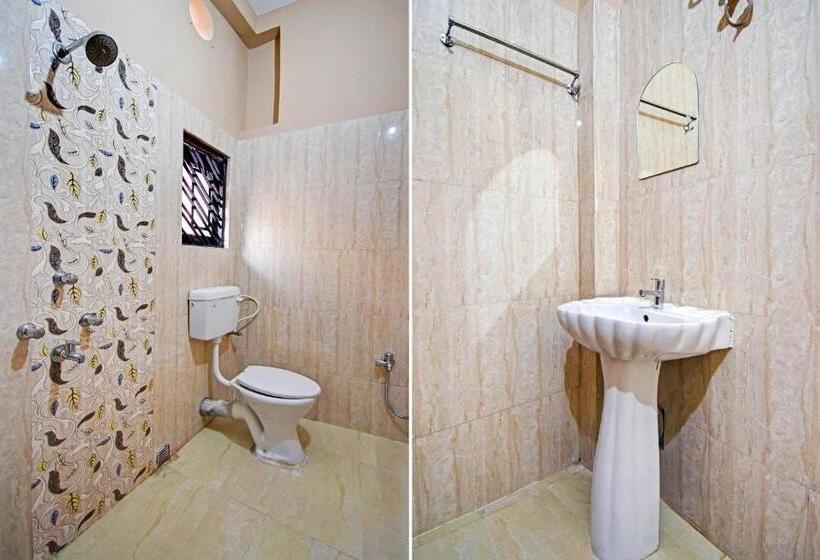 غرفة كلاسيكية ثلاثية, Oyo 80299 The Bougain Villa