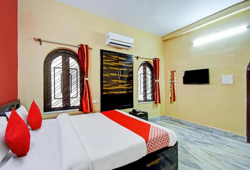 غرفة كلاسيكية ثلاثية, Oyo 80299 The Bougain Villa