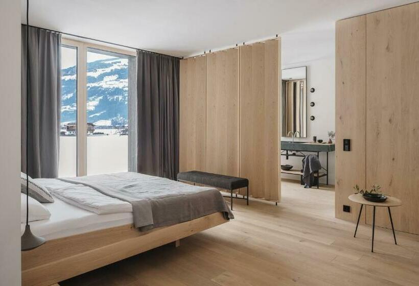 디럭스 스위트, Zelloon Boutique