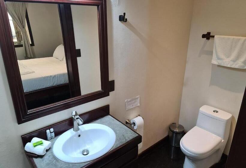 غرفة قياسية, Hona Beach