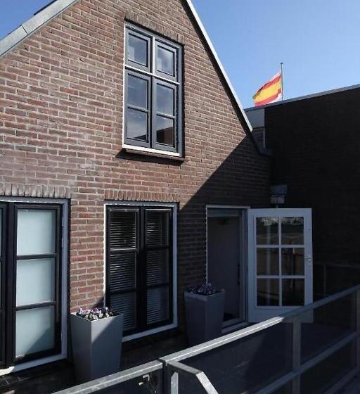 带城市景观的套间, Herberg De Wildeman