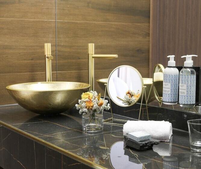Quarto clássico, Vincci Alfama 4*