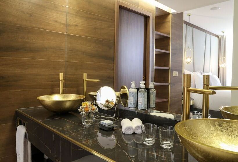 اتاق پرمیوم, Vincci Alfama 4*