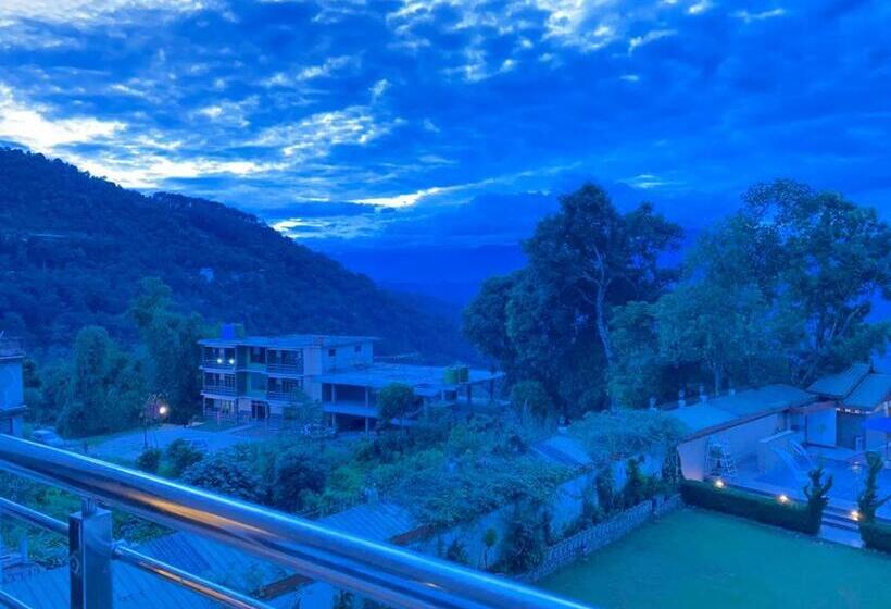 带大床的标准间, Sobralia Casino Resort & Spa