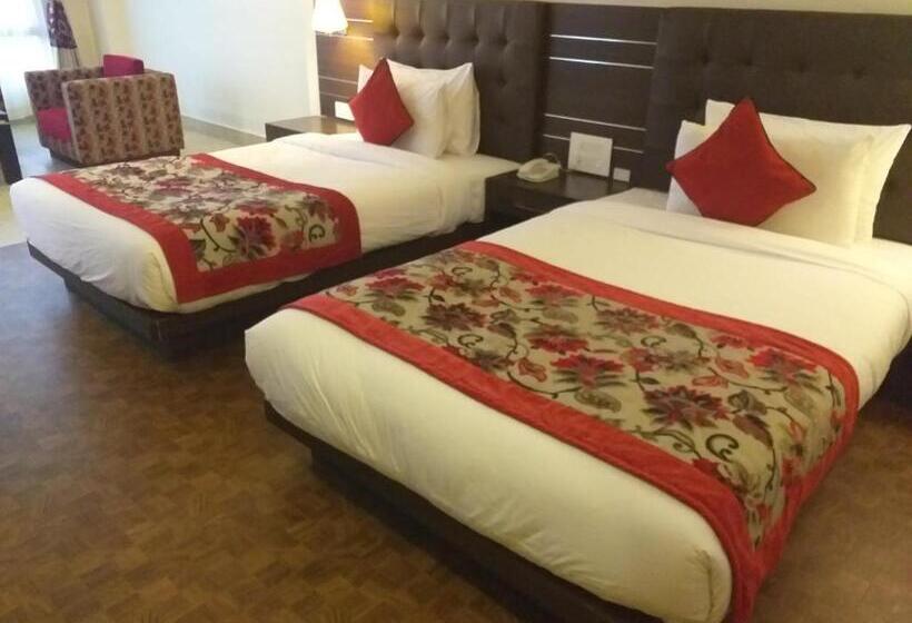 家庭套房, Sobralia Casino Resort & Spa