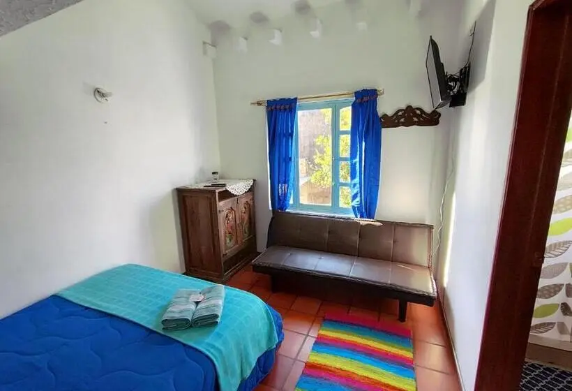 Standard-huone Puutarhanäkymä, Hospedaje La Casa De Chavela Centro Histórico
