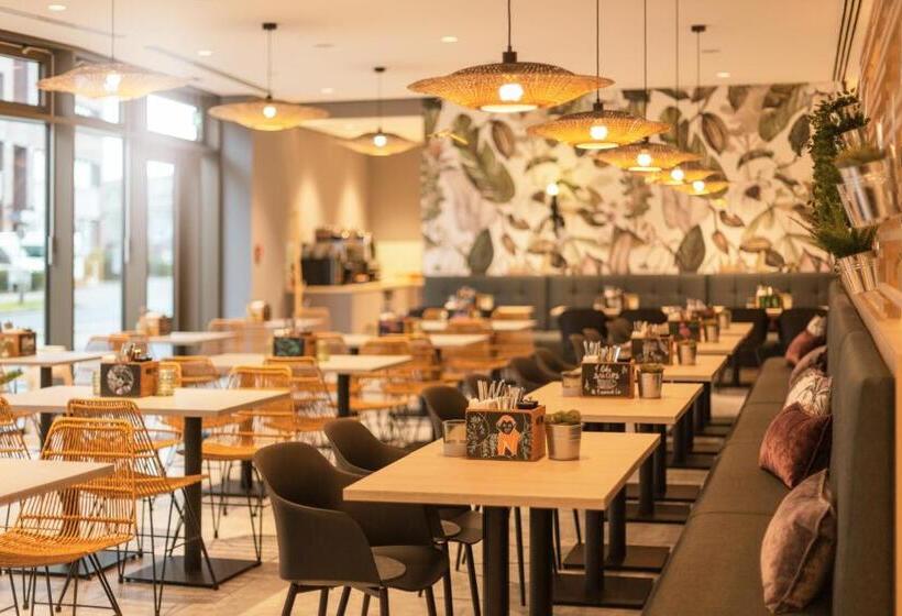 اتاق لوکس, The Niu Crusoe   Apartments